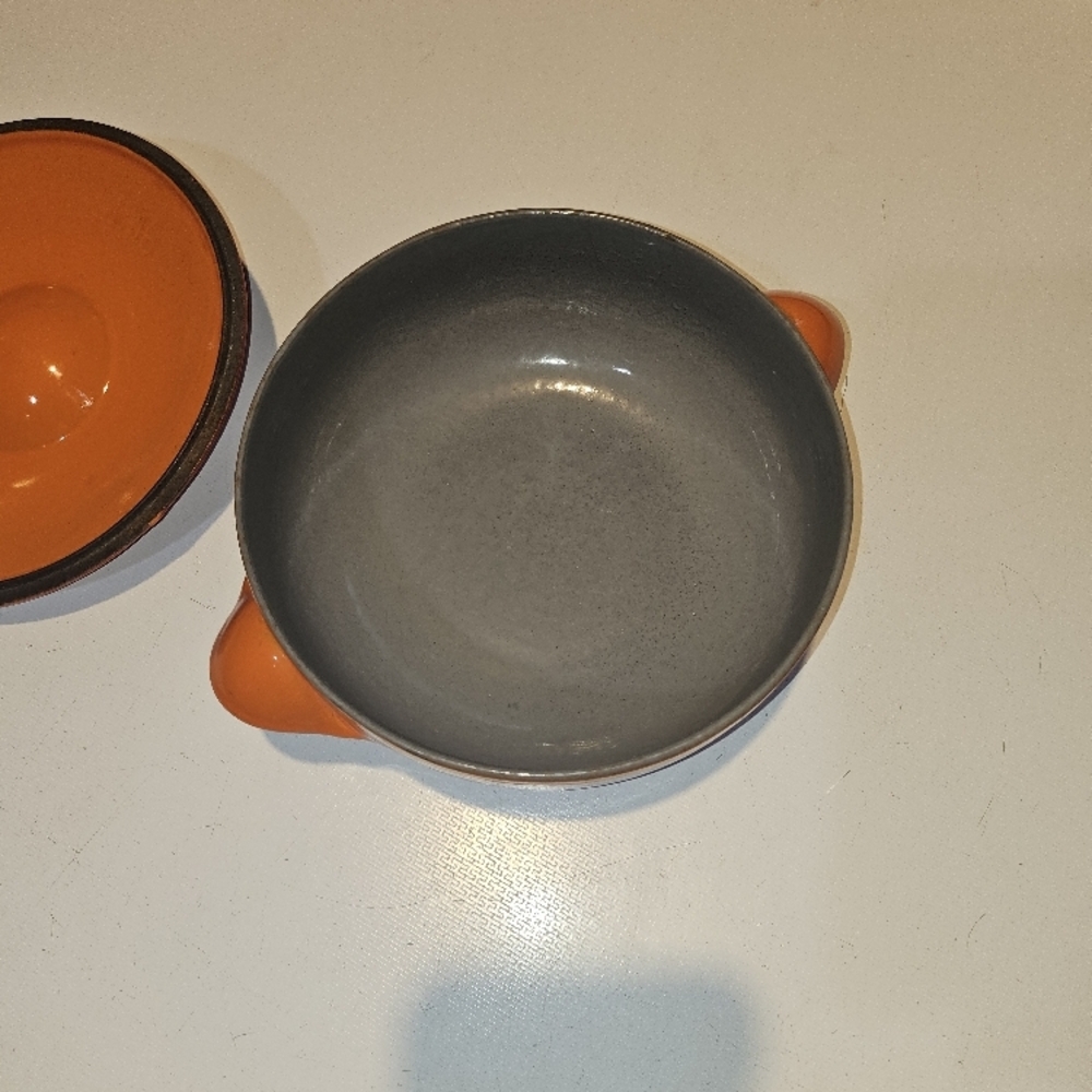 Le Creuset Cookware Pot - Picture 4 of 6